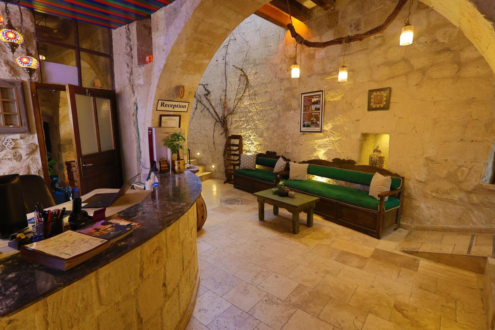 Bedrock Cave Hotel (Adults Only) Goreme Exterior photo
